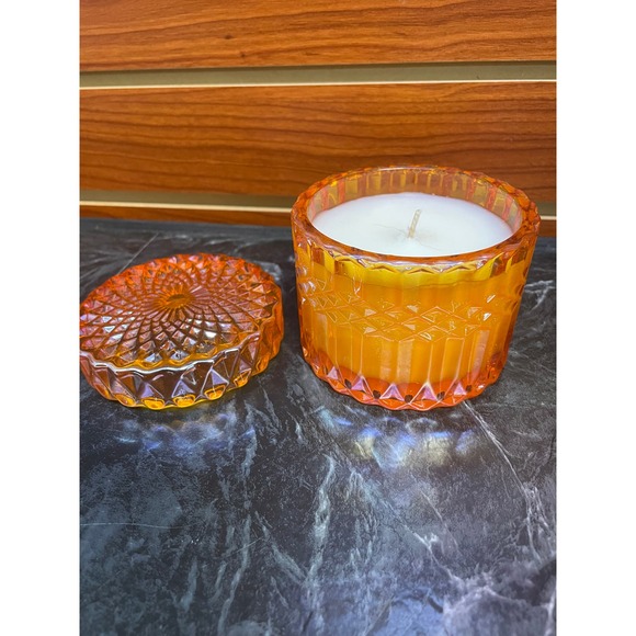 Pomander 8oz Soy Candle - Picture 5 of 5